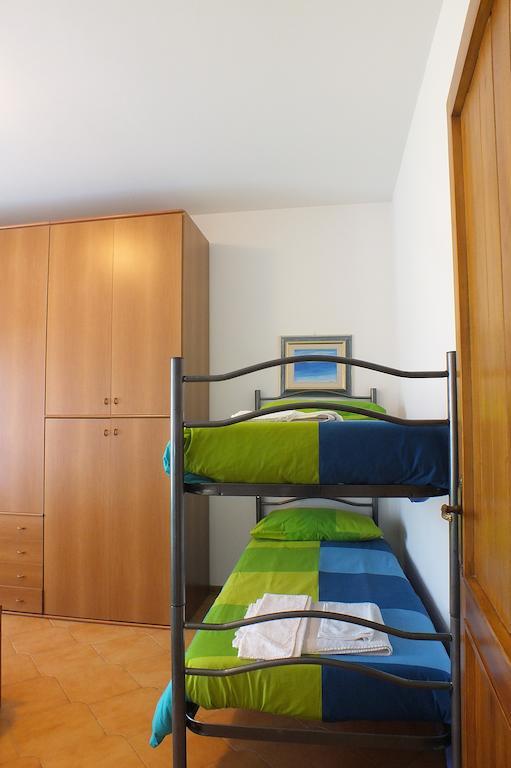 Acero Rosso Apartment Беладжо Стая снимка