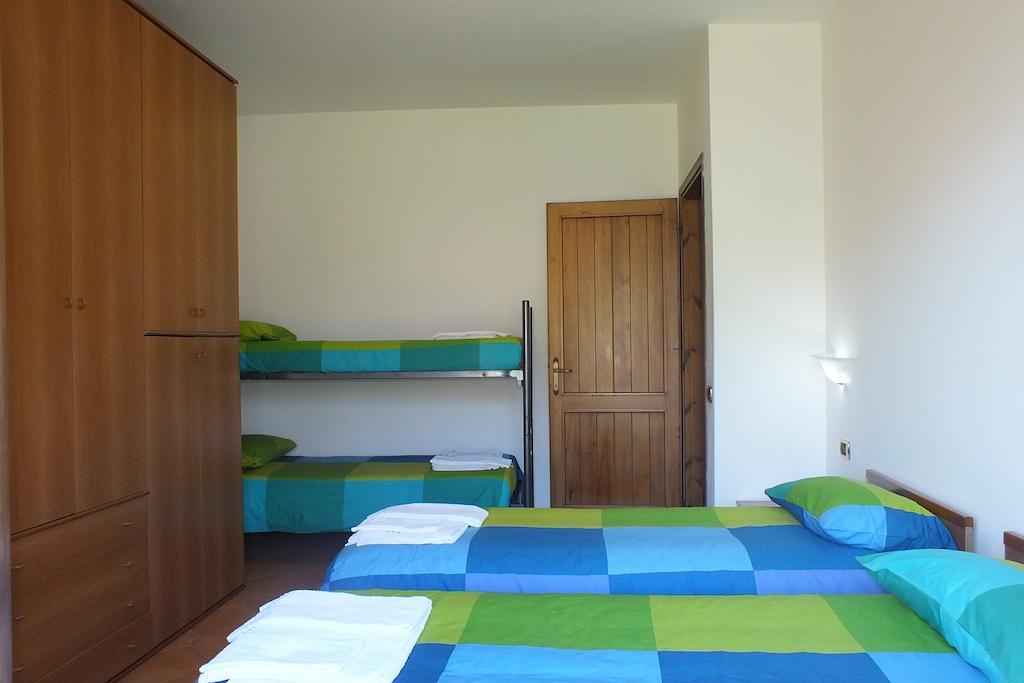 Acero Rosso Apartment Беладжо Стая снимка