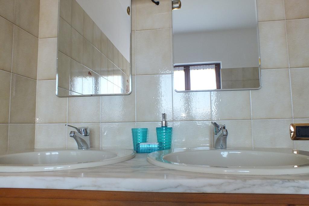 Acero Rosso Apartment Беладжо Екстериор снимка
